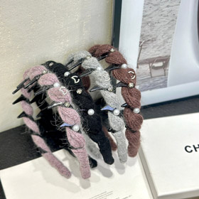 Chanel Hair Straightener with Plush Waves and Toothed Headband-6270  